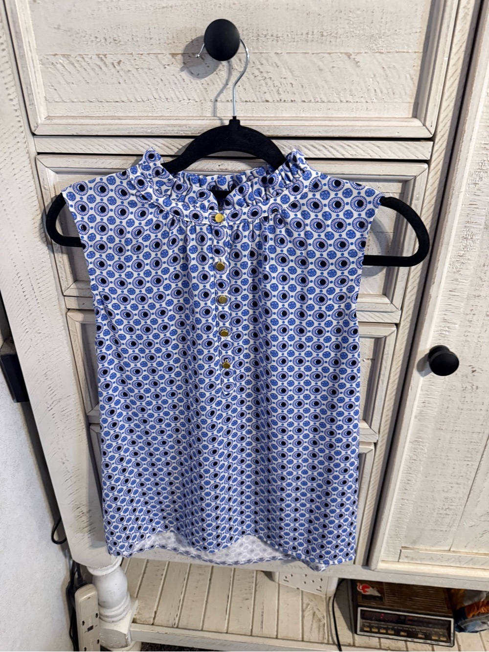 LOFT Blue Printed Ruffle Neck Sleeveless Blouse